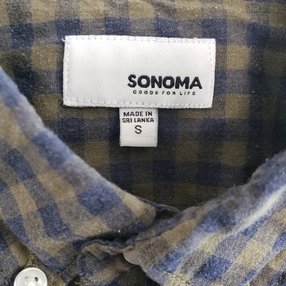 Sonoma Casual Button-Down Shirt - Picture 4 of 5
